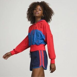NWT Wilson cropped red and blue windbreaker